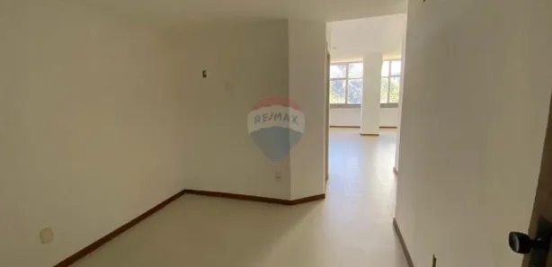 Sala Comercial para alugar, 55m² no Itaigara, Salvador