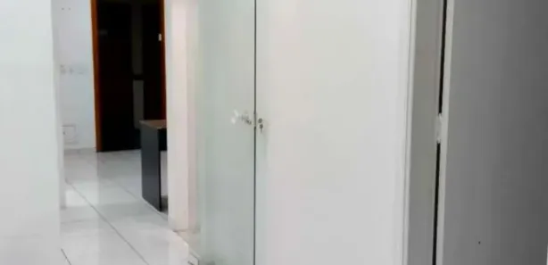 Sala Comercial para alugar, 44m² no Embaré, Santos