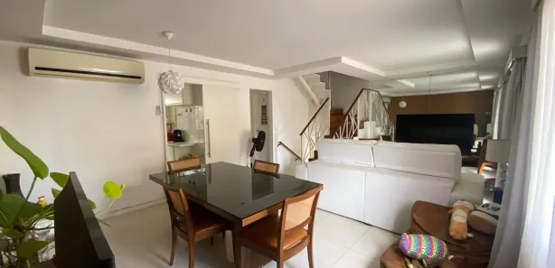 Casa de Condomínio com 4 Quartos para venda ou aluguel, 170m² no Freguesia (Jacarepaguá), Rio de Janeiro