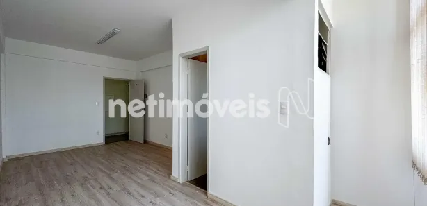 Sala Comercial à venda, 21m² no Santo Antônio, Belo Horizonte