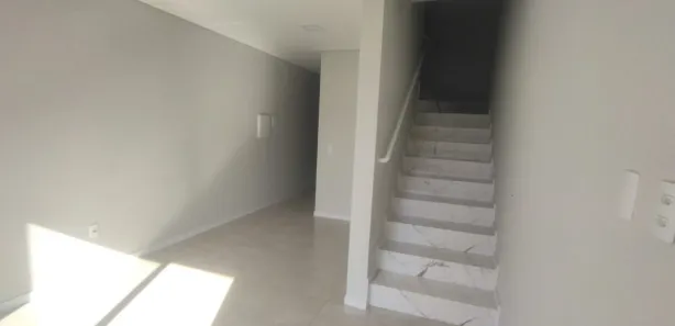 Sobrado com 2 Quartos para alugar, 88m² no Água Verde, Jaraguá do Sul