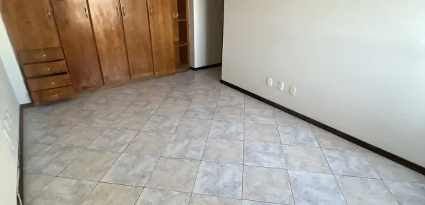 Apartamento com 4 Quartos para alugar, 146m² no Ondina, Salvador