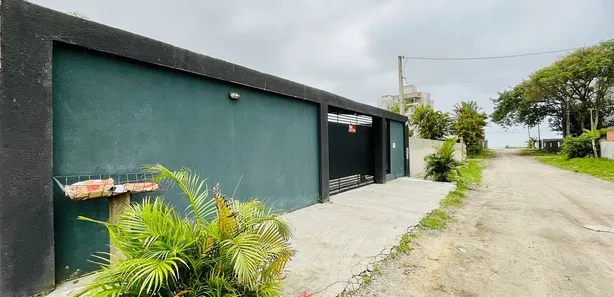 Casa com 4 Quartos à venda, 200m² no Pereque, Matinhos