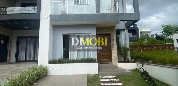 Sobrado com 3 Quartos para alugar, 152m² no Jansen, Gravataí