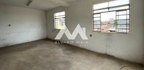 Ponto Comercial para alugar, 110m² no Pompéia, Belo Horizonte