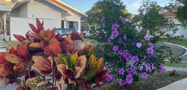 Casa de Condomínio com 4 Quartos à venda, 144m² no Parque São Luís, Taubaté