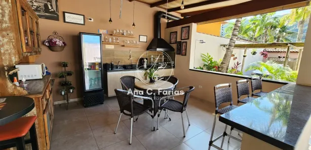 Casa com 3 Quartos à venda, 158m² no Guaiúba, Guarujá