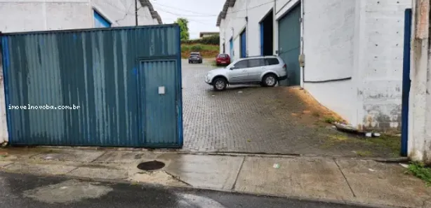 Galpão/Depósito/Armazém à venda, 550m² no Caji, Lauro de Freitas