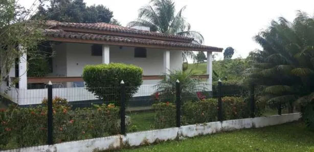Fazenda/Sítio com 3 Quartos à venda, 116m² no Centro, Candeias