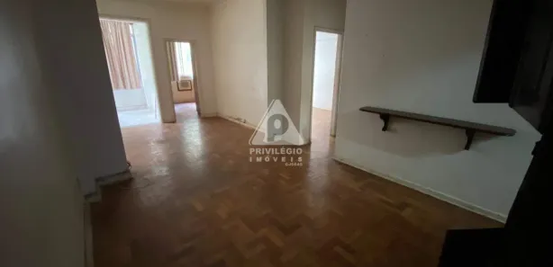 Apartamento com 2 Quartos à venda, 91m² no Leme, Rio de Janeiro