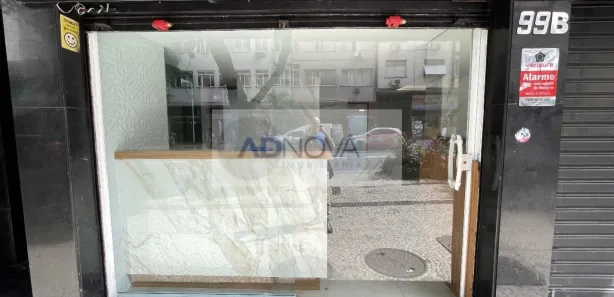 Ponto Comercial para alugar, 104m² no Copacabana, Rio de Janeiro