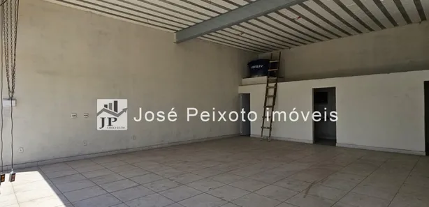 Ponto Comercial para alugar, 90m² no Campo Grande, Rio de Janeiro