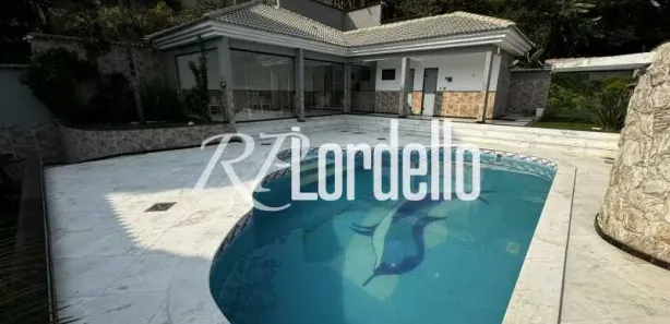 Casa de Condomínio com 4 Quartos para venda ou aluguel, 587m² no Freguesia (Jacarepaguá), Rio de Janeiro
