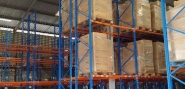 Galpão/Depósito/Armazém para alugar, 1550m² no Buraquinho, Lauro de Freitas