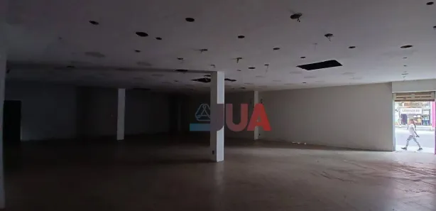 Ponto Comercial para alugar, 209m² no Centro, Nova Iguaçu