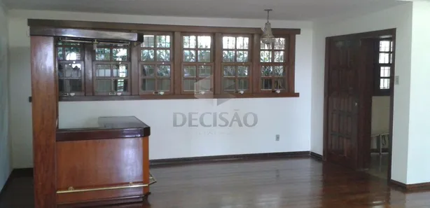 Casa com 5 Quartos à venda, 435m² no São Lucas, Belo Horizonte