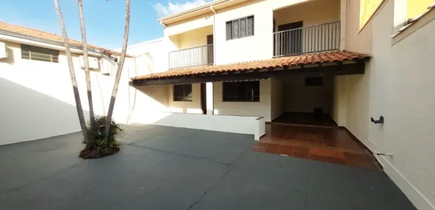 Casa com 4 Quartos à venda, 140m² no Vila Yamada, Araraquara