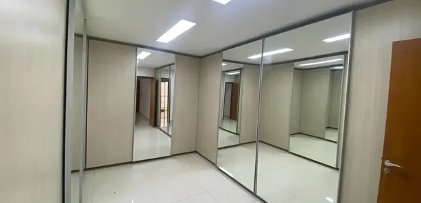 Casa de Condomínio com 5 Quartos para alugar, 441m² no Alphaville Flamboyant Residencial Araguaia, Goiânia