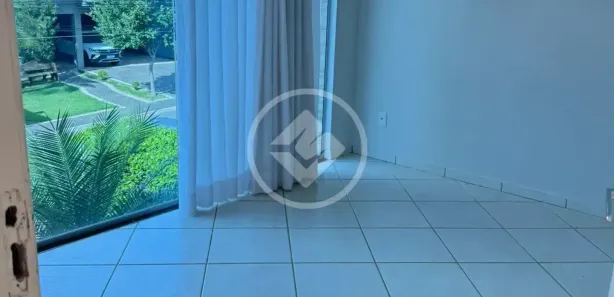 Casa de Condomínio com 4 Quartos para alugar, 253m² no Jardins Madri, Goiânia
