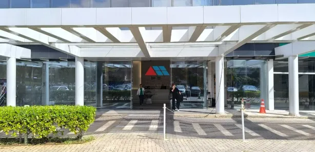 Sala Comercial para alugar, 30m² no Cidade Jardim, Belo Horizonte