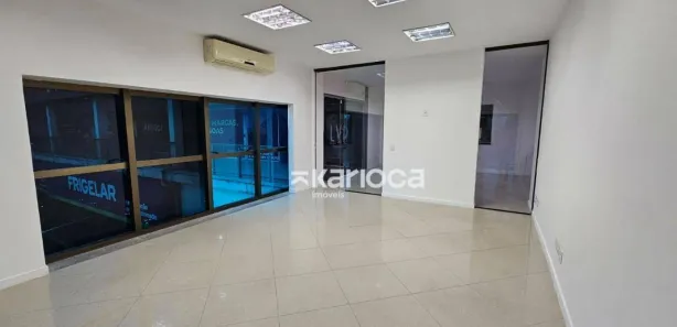 Sala Comercial para alugar, 160m² no Barra Olímpica, Rio de Janeiro