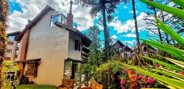 Casa com 2 Quartos à venda, 79m² no Vila Jardim, Gramado