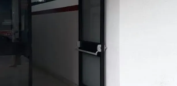 Sala Comercial à venda, 30m² no Centro, Canoas
