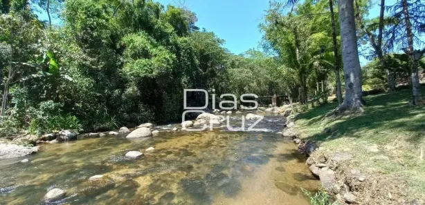 Fazenda/Sítio com 3 Quartos à venda, 2200m² no Sana, Macaé