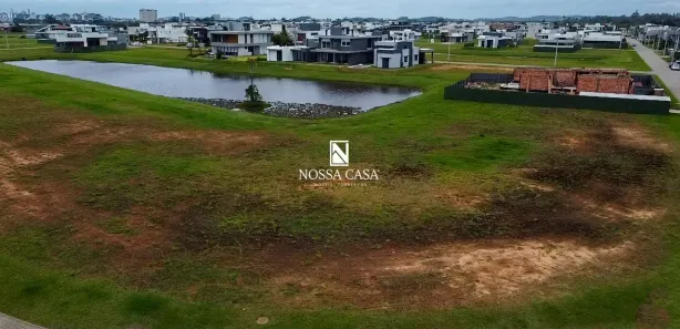 Lote/Terreno à venda, 850m² no Centenário, Torres