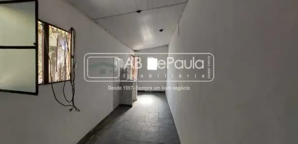 Kitnet com 1 Quarto para alugar, 20m² no Jardim Sulacap, Rio de Janeiro