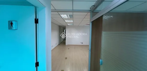 Sala Comercial à venda, 60m² no Vila Bocaina, Mauá