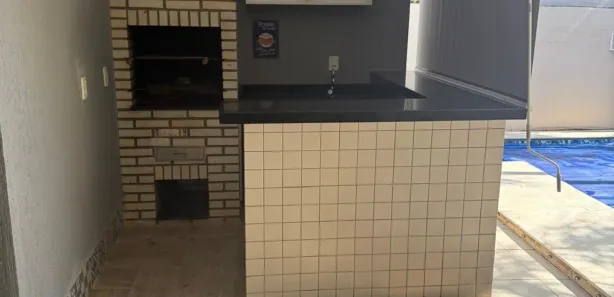 Casa com 3 Quartos para alugar, 250m² no Loteamento Portal do Sol II, Goiânia