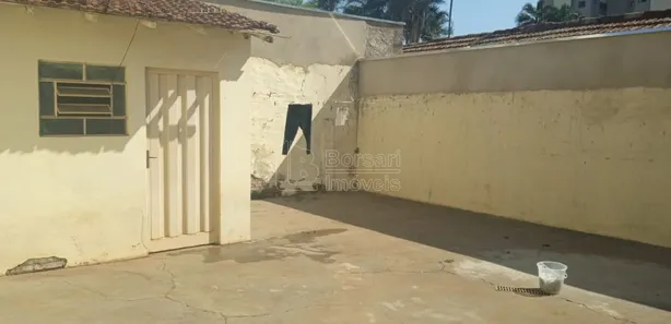 Casa com 2 Quartos à venda, 194m² no Centro, Araraquara