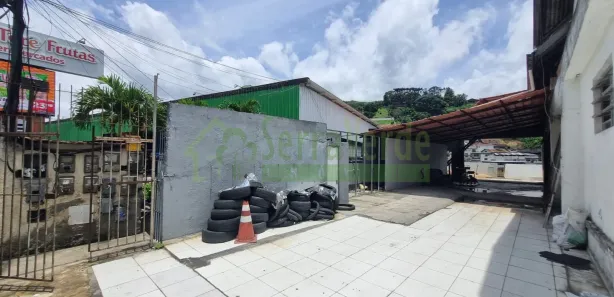 Ponto Comercial para alugar, 100m² no Cascatinha, Petrópolis