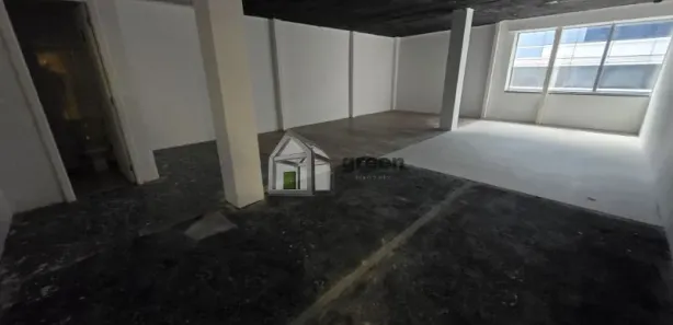 Sala Comercial para alugar, 120m² no Barra Olímpica, Rio de Janeiro
