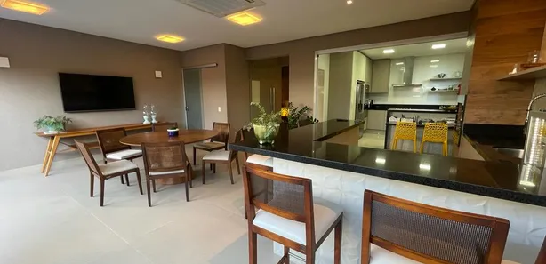 Casa de Condomínio com 4 Quartos à venda, 362m² no Jardins Valência, Goiânia