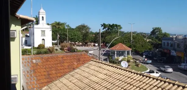 Apartamento com 2 Quartos para alugar, 80m² no Centro, São Pedro da Aldeia