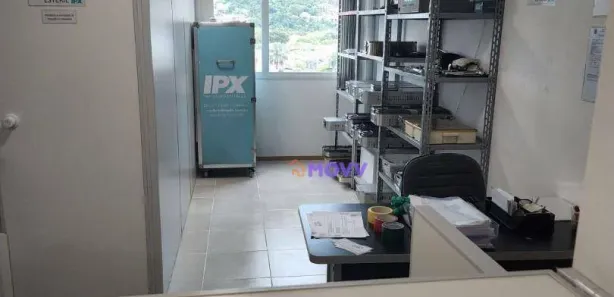 Sala Comercial à venda, 28m² no São Francisco, Niterói