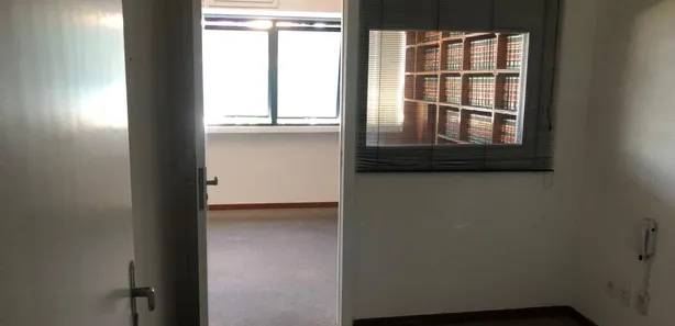 Sala Comercial para alugar, 45m² no Ondina, Salvador