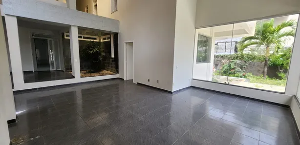 Casa com 5 Quartos para venda ou aluguel, 430m² no Coroa do Meio, Aracaju