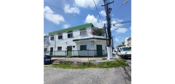 Casa com 7 Quartos à venda, 325m² no Pitanguinha, Maceió