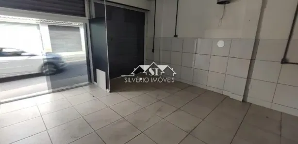 Ponto Comercial para alugar, 35m² no Quissama, Petrópolis