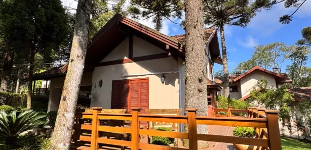 Casa com 4 Quartos à venda, 220m² no Planalto, Gramado