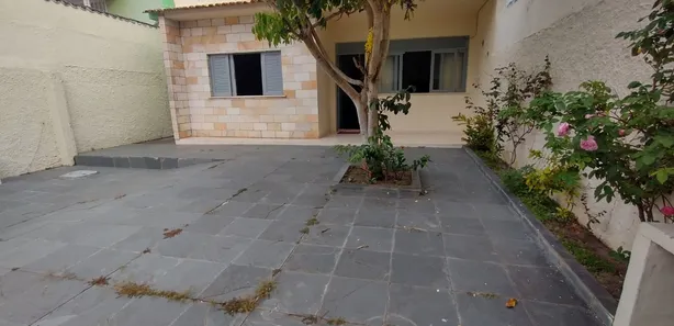 Casa com 2 Quartos para alugar, 80m² no Centro, Arraial do Cabo