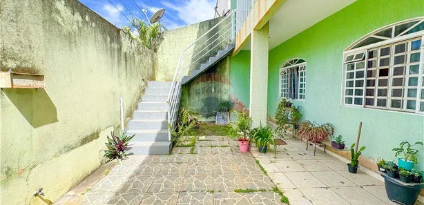 Sobrado com 3 Quartos à venda, 282m² no Nova Colina, Brasília