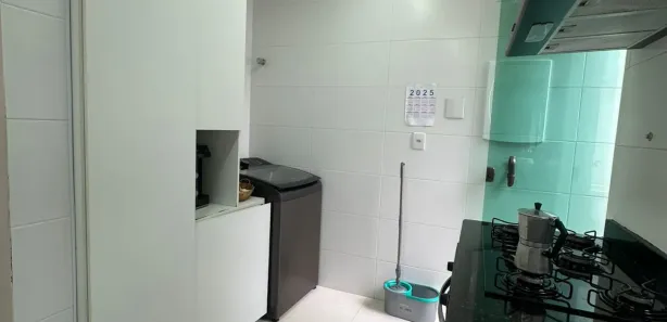 Apartamento com 2 Quartos para alugar, 68m² no Buraquinho, Lauro de Freitas
