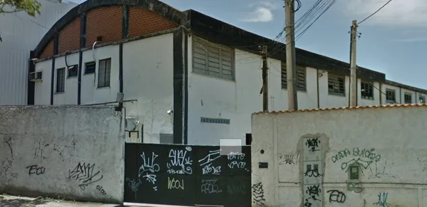Galpão/Depósito/Armazém à venda, 1500m² no Taquara, Rio de Janeiro