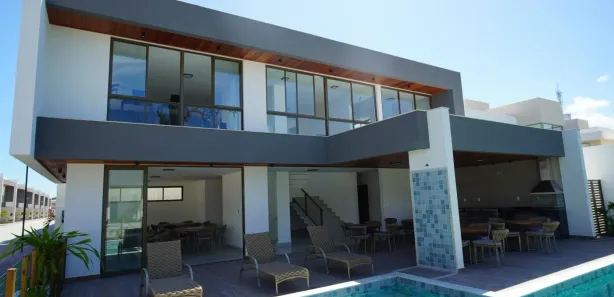 Casa com 4 Quartos à venda, 240m² no Buraquinho, Lauro de Freitas
