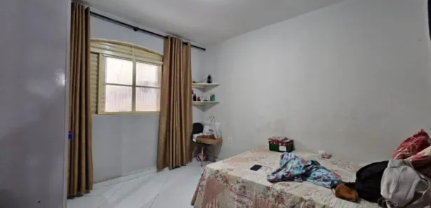 Sobrado com 3 Quartos para alugar, 200m² no Santa Maria, Brasília