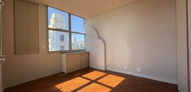 Sala Comercial para alugar, 30m² no Santo Agostinho, Belo Horizonte